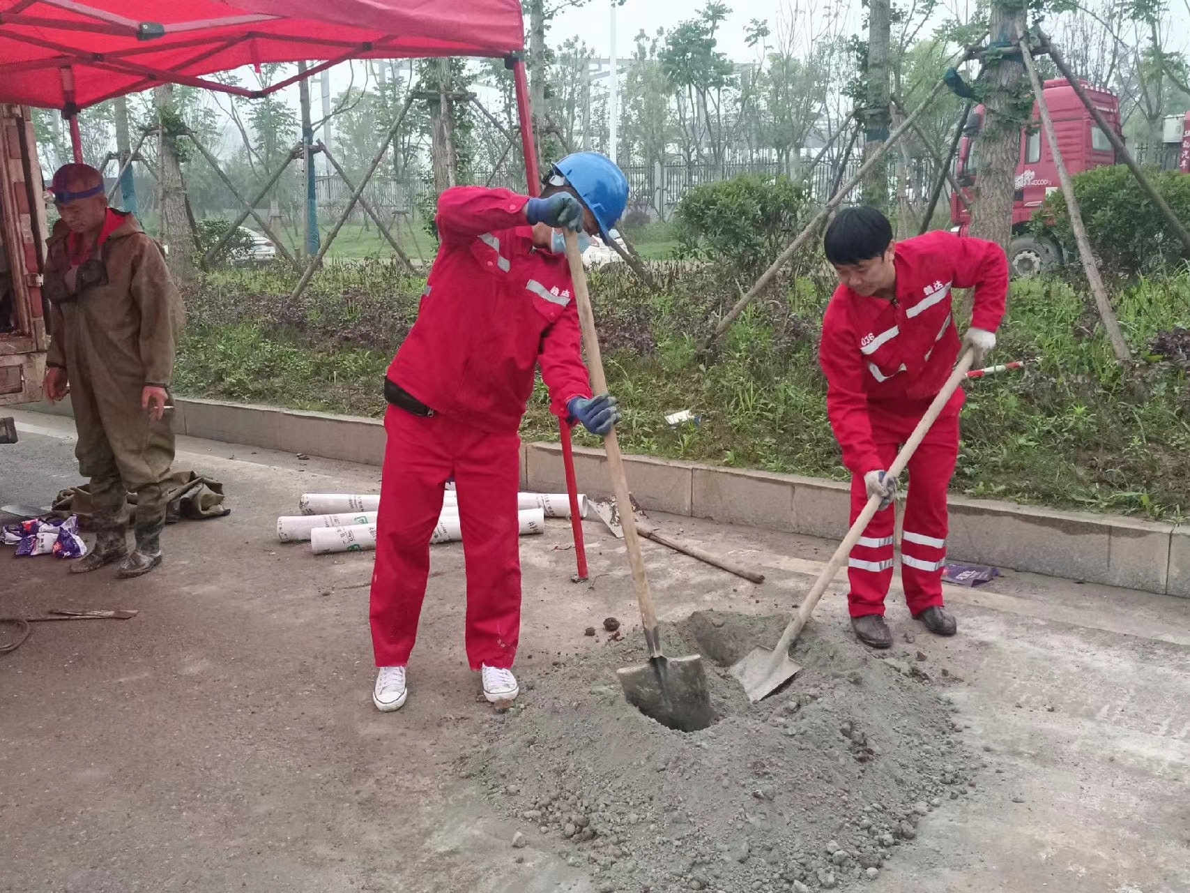 左权管道疏通哪家好】及时进行市政管道清淤